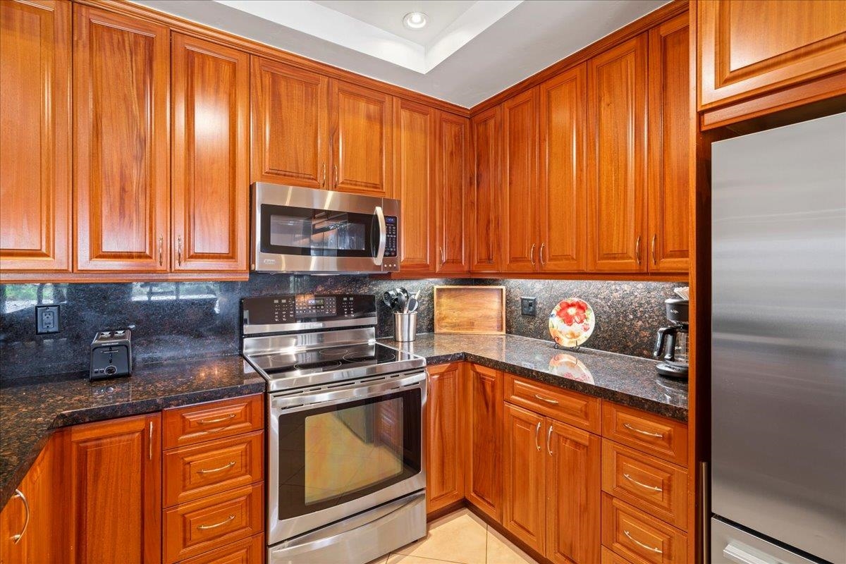 Lahaina, Hawaii, 96761, United States, 2 Bedrooms Bedrooms, ,2 BathroomsBathrooms,Residential,For Sale,2001771