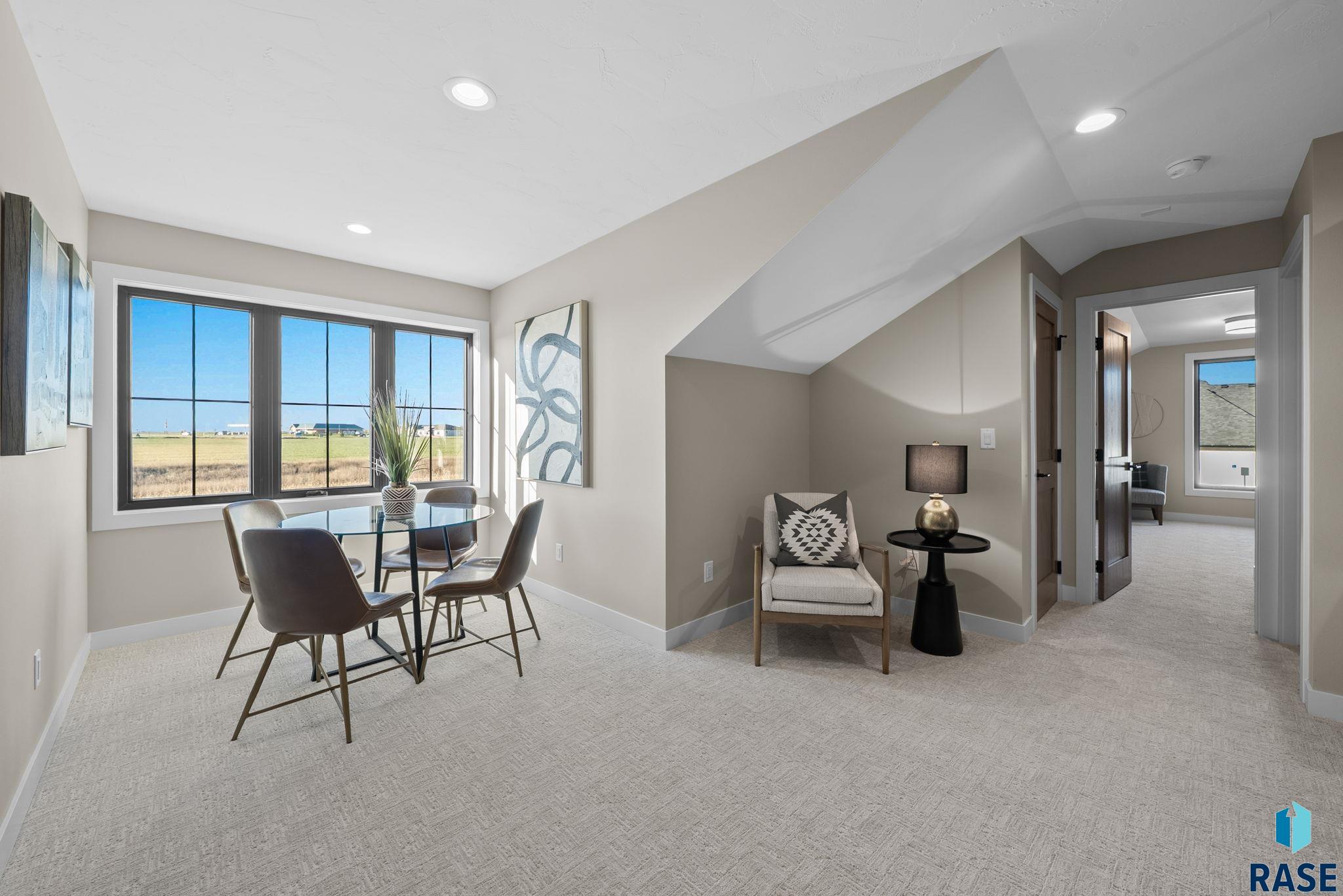 Sioux Falls, South Dakota, 57110, United States, 3 Bedrooms Bedrooms, ,3 BathroomsBathrooms,Residential,For Sale,2001465