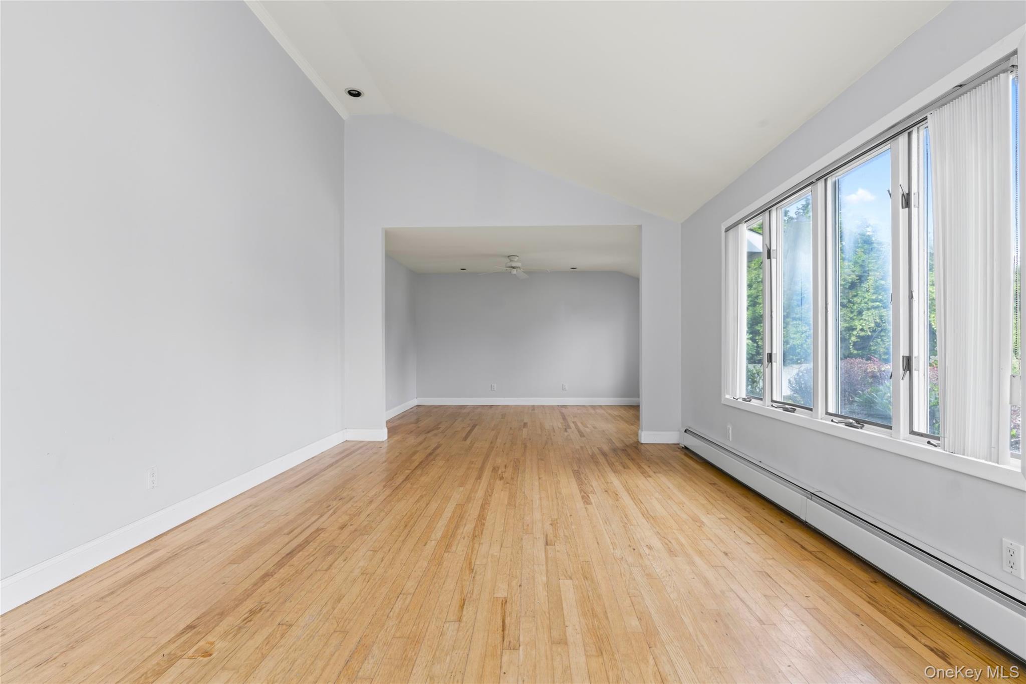 East Patchogue, New York, 11772, United States, 3 Bedrooms Bedrooms, ,2 BathroomsBathrooms,Residential,For Sale,1902442