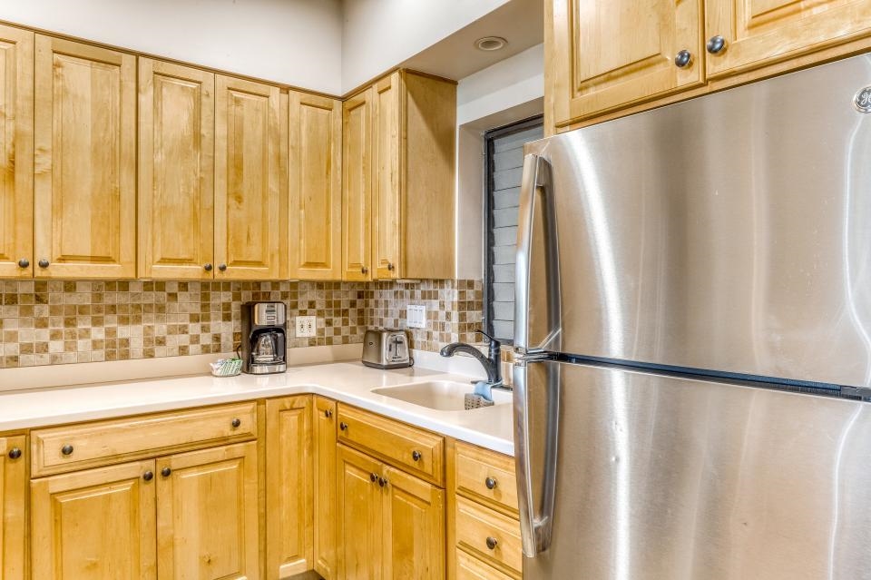 Lahaina, Hawaii, 96761, United States, 1 Bedroom Bedrooms, ,1 BathroomBathrooms,Residential,For Sale,1988241