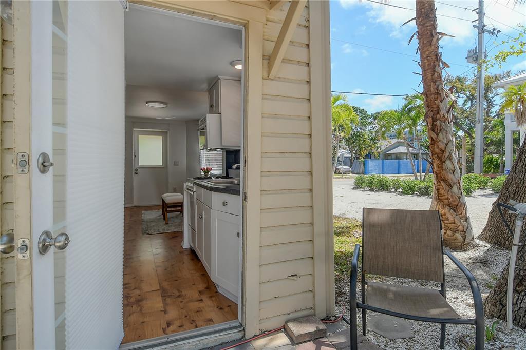 Sarasota, Florida, 34236, United States, 3 Bedrooms Bedrooms, ,3 BathroomsBathrooms,Residential,For Sale,1743279