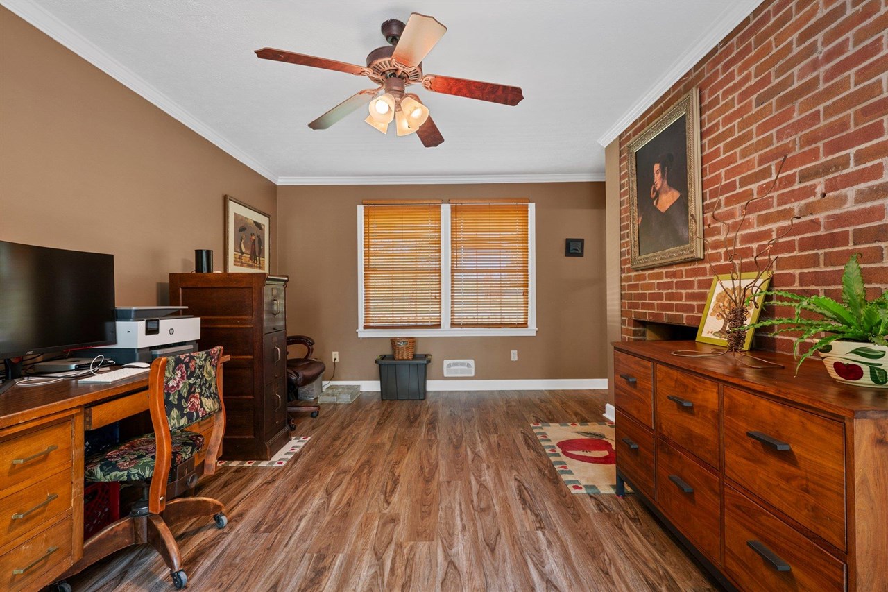 Bowling Green, Kentucky, 42103, United States, 4 Bedrooms Bedrooms, ,5 BathroomsBathrooms,Residential,For Sale,1785083