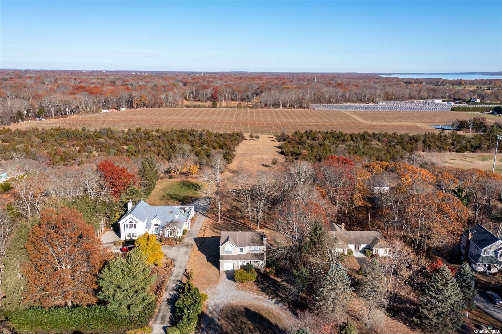Laurel, New York, 11948, United States, 4 Bedrooms Bedrooms, ,3 BathroomsBathrooms,Residential,For Sale,1930238