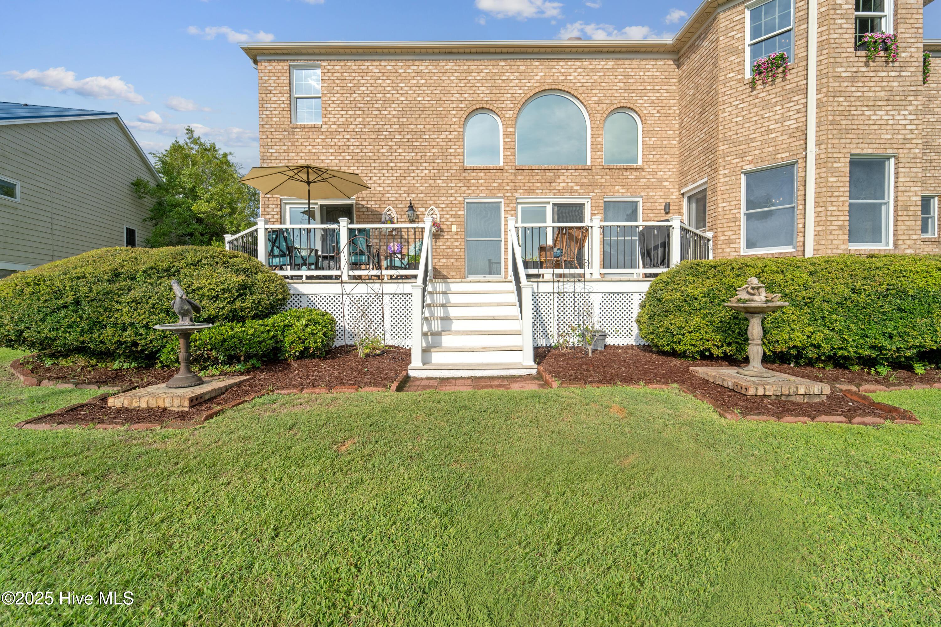 New Bern, North Carolina, 28560, United States, 4 Bedrooms Bedrooms, ,3 BathroomsBathrooms,Residential,For Sale,1907556