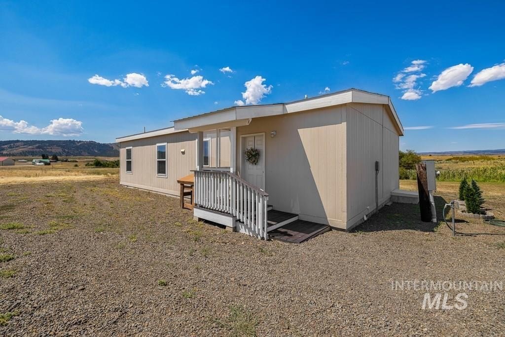 Council, Idaho, 83612, United States, 3 Bedrooms Bedrooms, ,2 BathroomsBathrooms,Residential,For Sale,1928022
