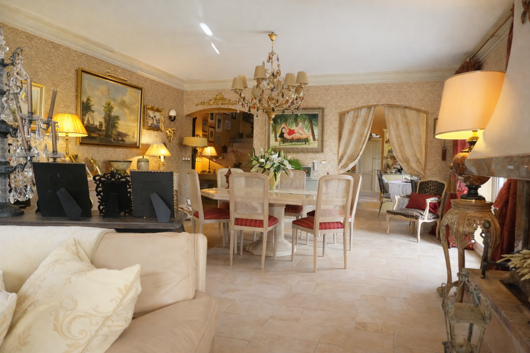  Near Perpignan : Architect-designed villa, large landscaped grounds - 物件實景