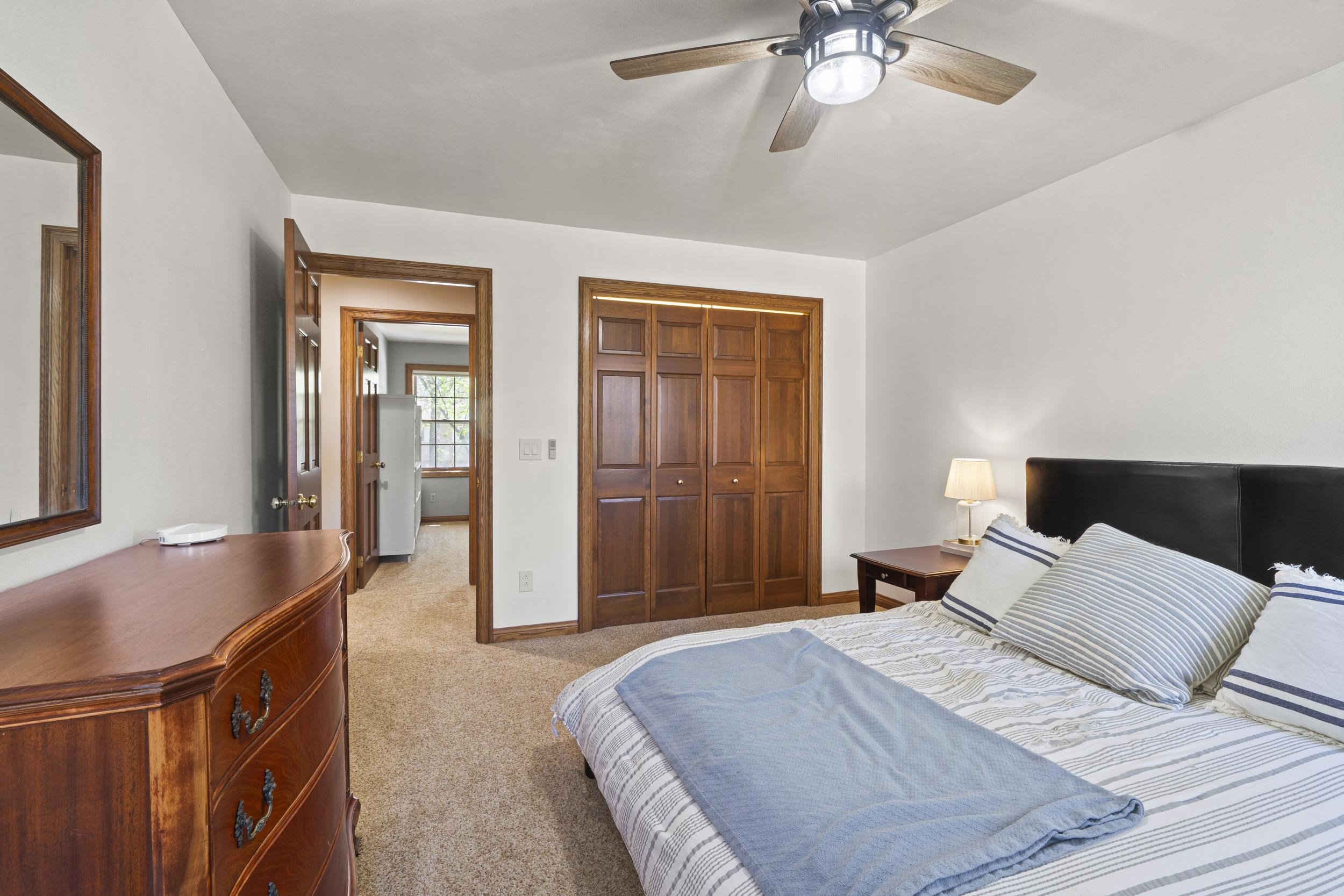 Appleton, Wisconsin, 54915, United States, 4 Bedrooms Bedrooms, ,4 BathroomsBathrooms,Residential,For Sale,1921997
