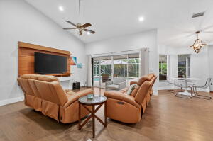 Boca Raton, Florida, 33498, United States, 5 Bedrooms Bedrooms, ,3 BathroomsBathrooms,Residential,For Sale,1975139