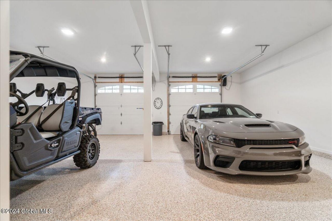 Queensbury, New York, 12804, United States, 3 Bedrooms Bedrooms, ,4 BathroomsBathrooms,Residential,For Sale,1986274