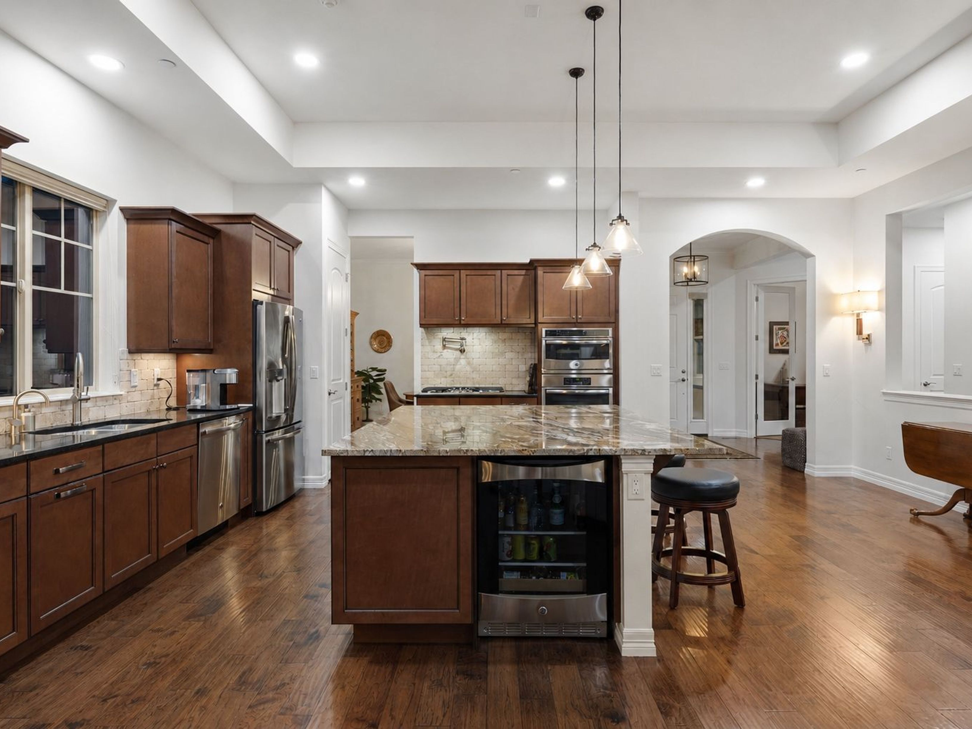  Beautifully Maintained 4 Bed  3 Bath Residence in Castle Pines Village - 物件實景