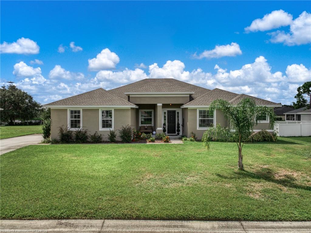 Sebring, Florida, 33872, United States, 4 Bedrooms Bedrooms, ,3 BathroomsBathrooms,Residential,For Sale,1974916