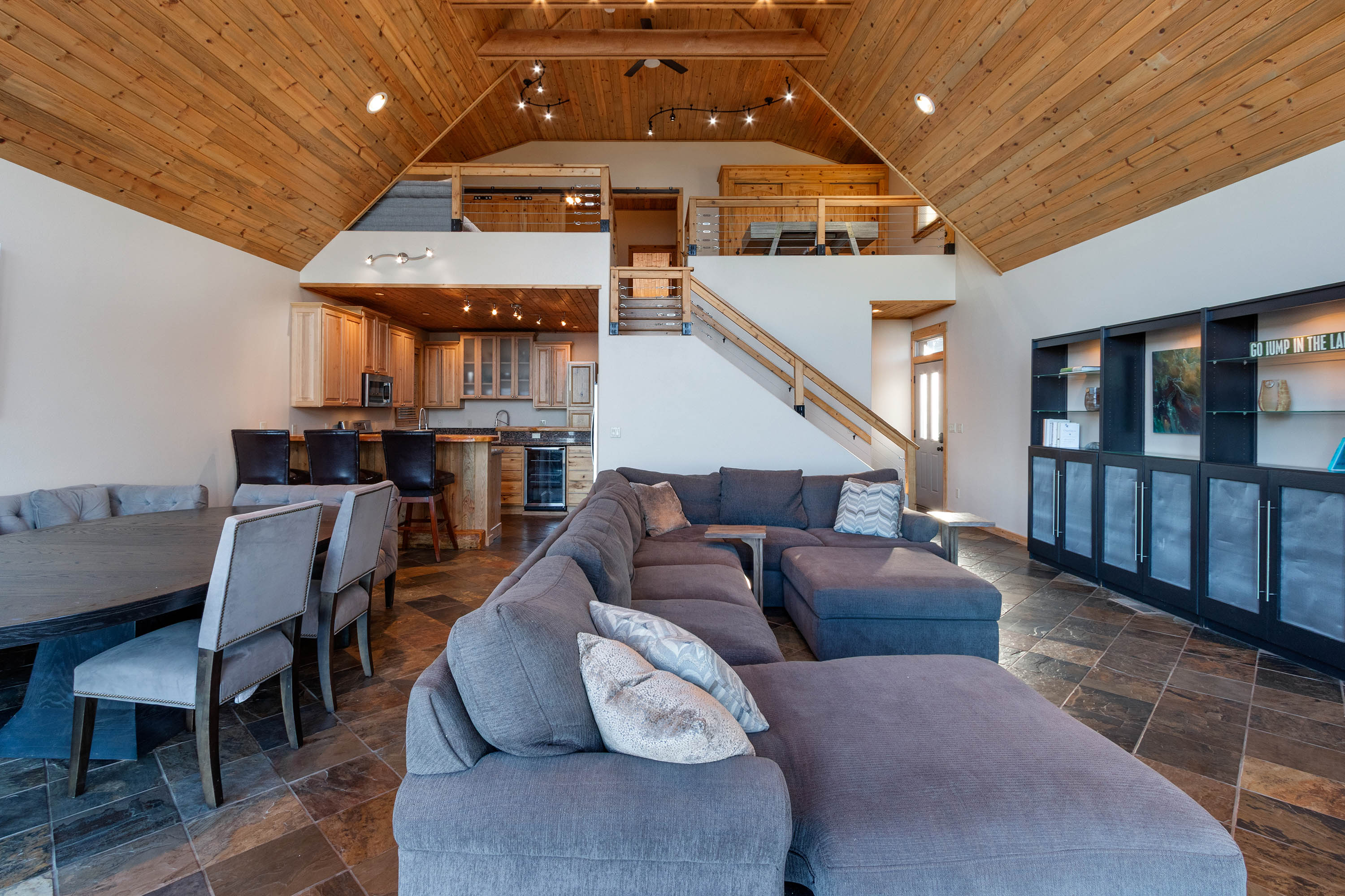 Sagle, Idaho, 83860, United States, 4 Bedrooms Bedrooms, ,2 BathroomsBathrooms,Residential,For Sale,2013773