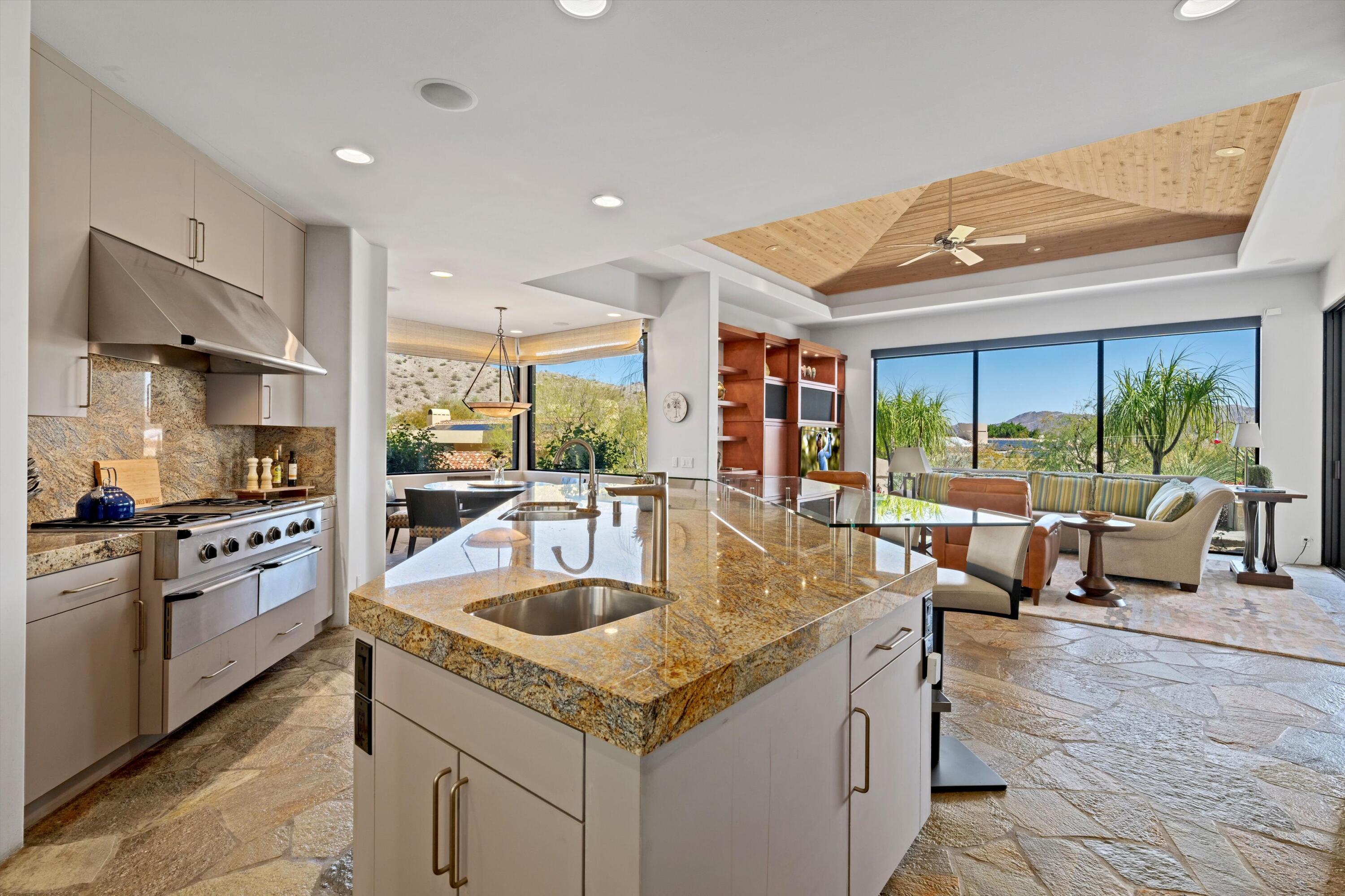 Palm Desert, California, 92260, United States, 4 Bedrooms Bedrooms, ,6 BathroomsBathrooms,Residential,For Sale,2002034