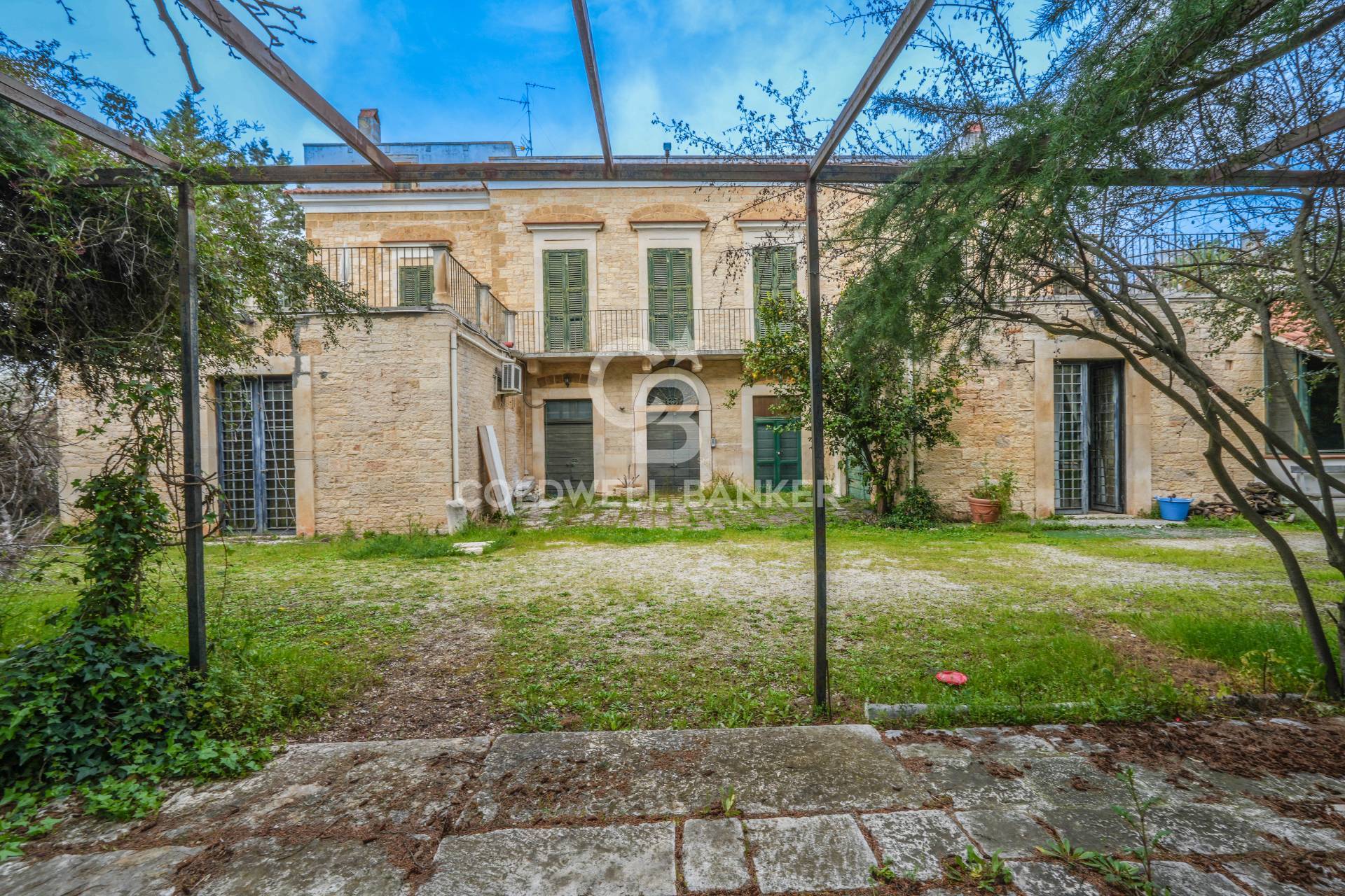 Bitonto, Bari, 70032, IT, 4 Bedrooms Bedrooms, ,4 BathroomsBathrooms,Residential,For Sale,1686700