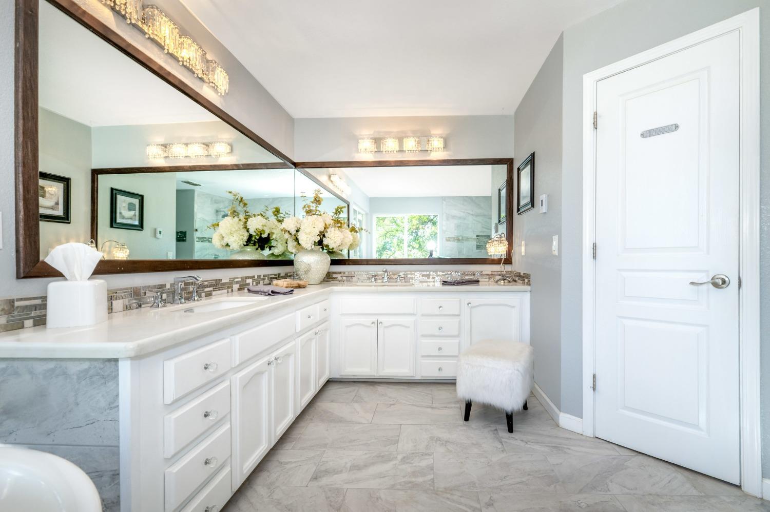 Browns Valley, California, 95918, United States, 4 Bedrooms Bedrooms, ,3 BathroomsBathrooms,Residential,For Sale,1794732