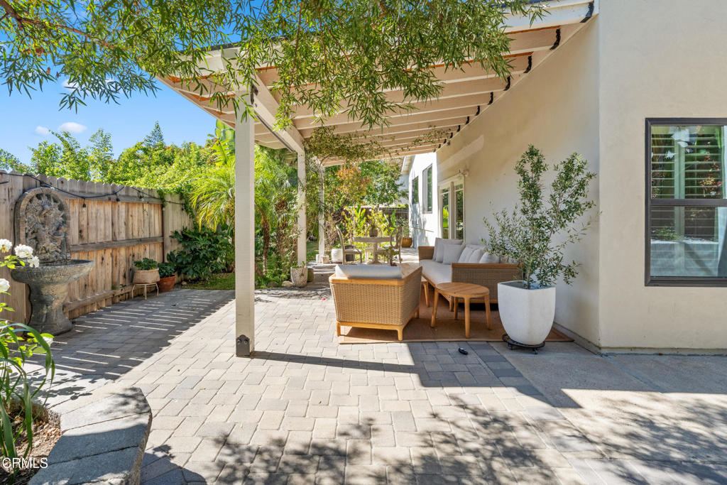 Thousand Oaks, California, 91360, United States, 4 Bedrooms Bedrooms, ,3 BathroomsBathrooms,Residential,For Sale,1974854