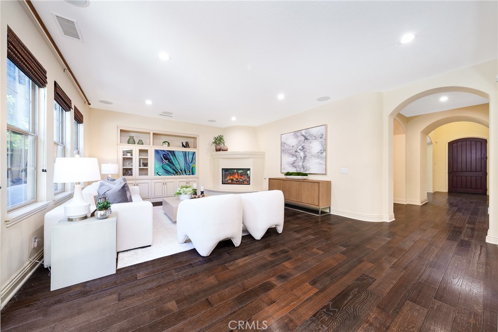 Irvine, California, 92620, United States, 5 Bedrooms Bedrooms, ,5 BathroomsBathrooms,Residential,For Sale,1932589