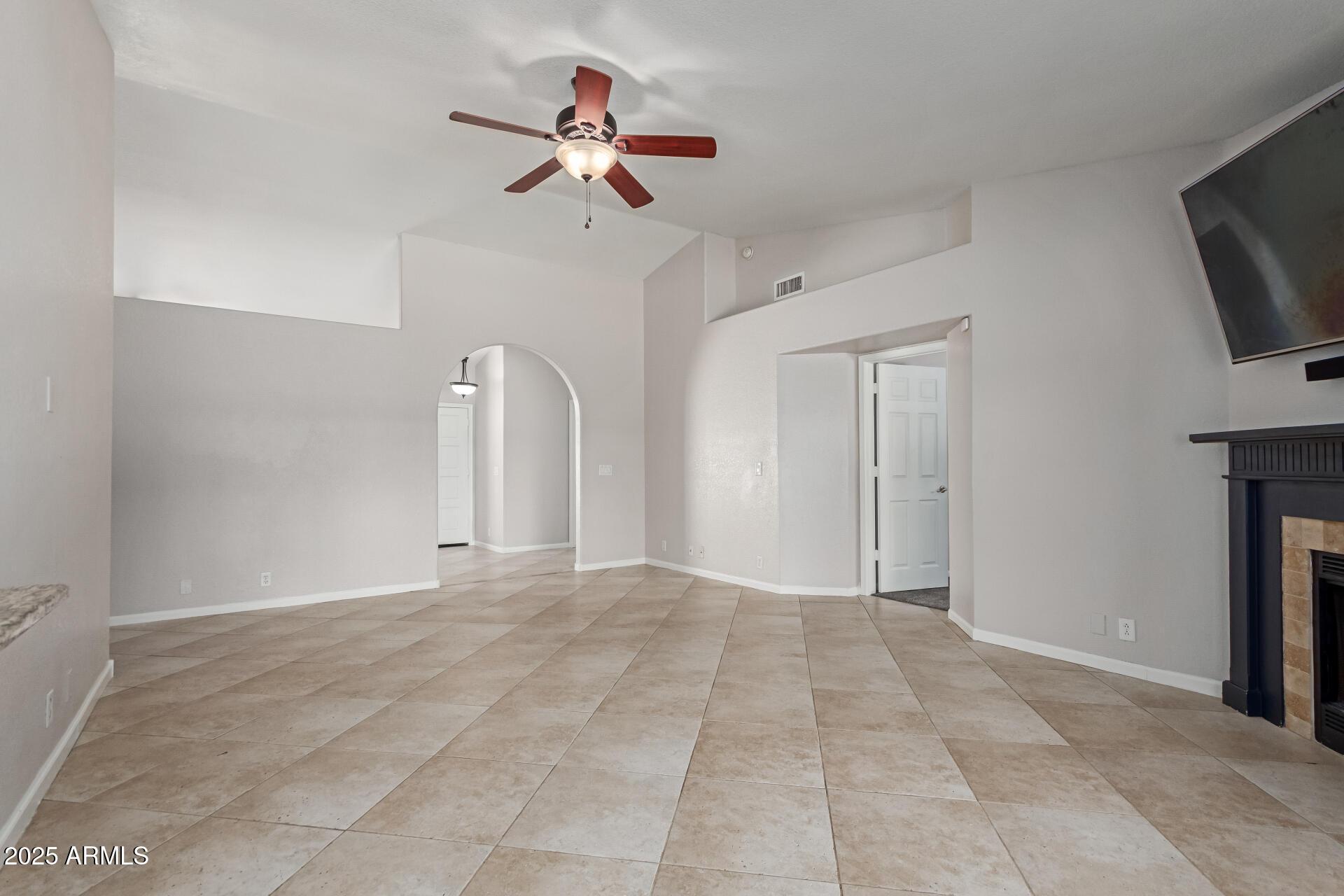 Peoria, Arizona, 85381, United States, 4 Bedrooms Bedrooms, ,3 BathroomsBathrooms,Residential,For Sale,1927845
