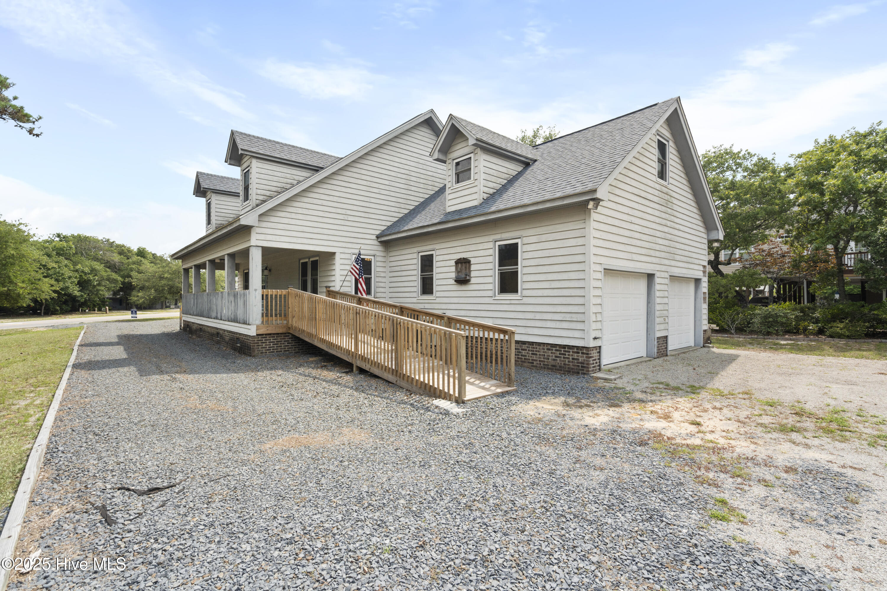 Oak Island, North Carolina, 28465, United States, 3 Bedrooms Bedrooms, ,2 BathroomsBathrooms,Residential,For Sale,1877293