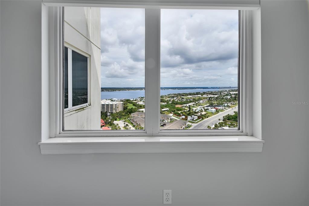 Daytona Beach Shores, Florida, 32118, United States, 2 Bedrooms Bedrooms, ,2 BathroomsBathrooms,Residential,For Sale,1906668