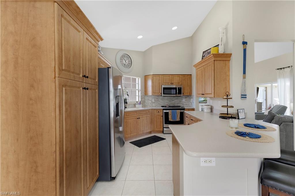 Fort Myers, Florida, 33913, United States, 4 Bedrooms Bedrooms, ,2 BathroomsBathrooms,Residential,For Sale,1966901