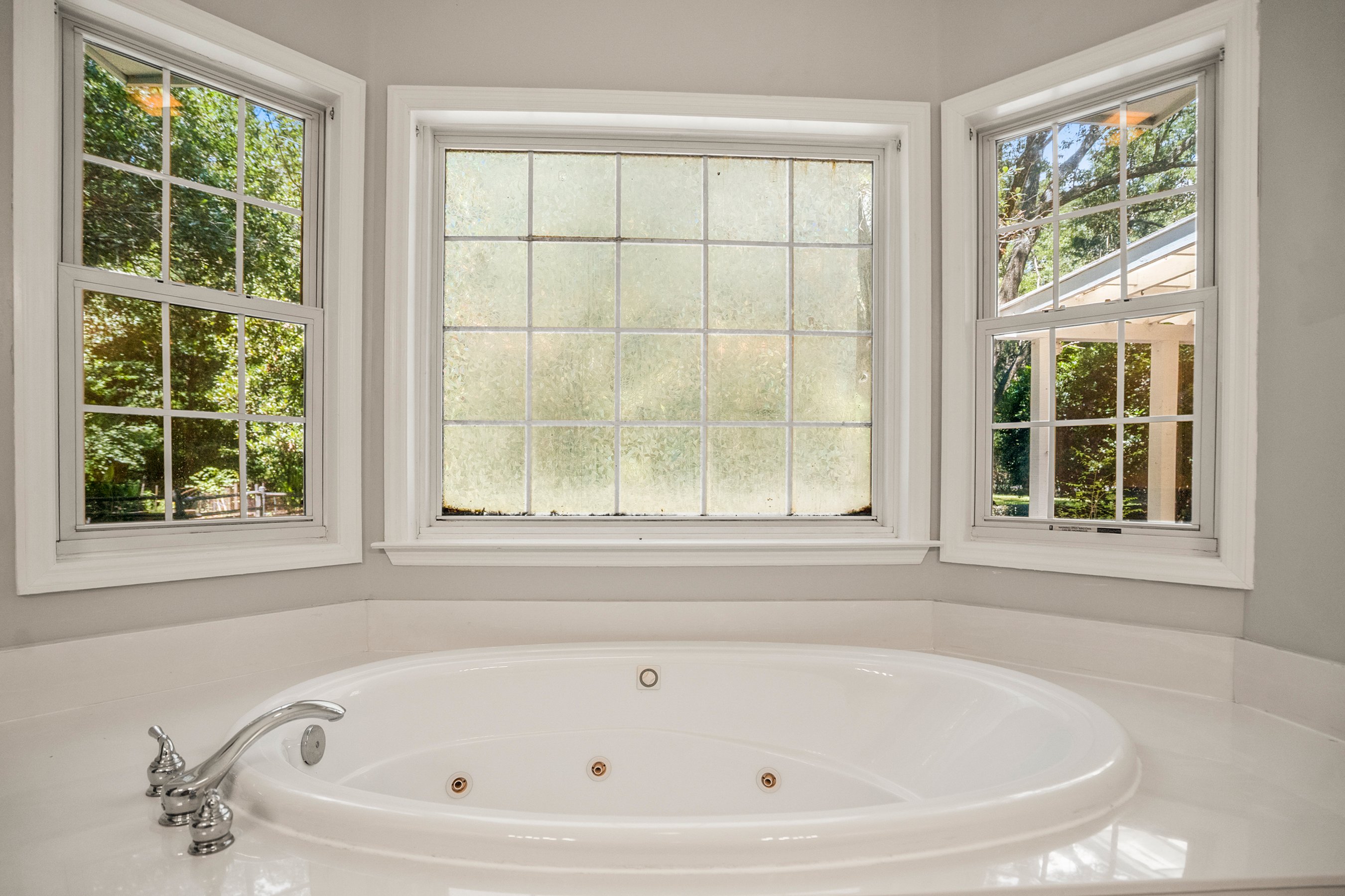 Beaufort, South Carolina, 29907, United States, 3 Bedrooms Bedrooms, ,2 BathroomsBathrooms,Residential,For Sale,1915207