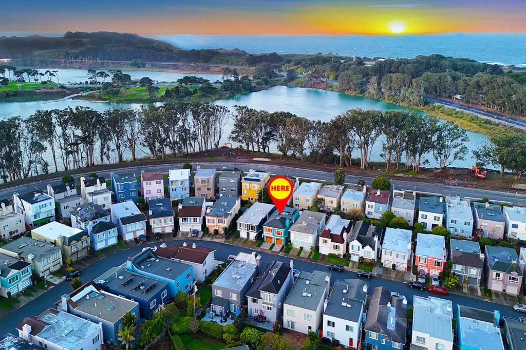 San Francisco, California, 94132, United States, 4 Bedrooms Bedrooms, ,3 BathroomsBathrooms,Residential,For Sale,2005595