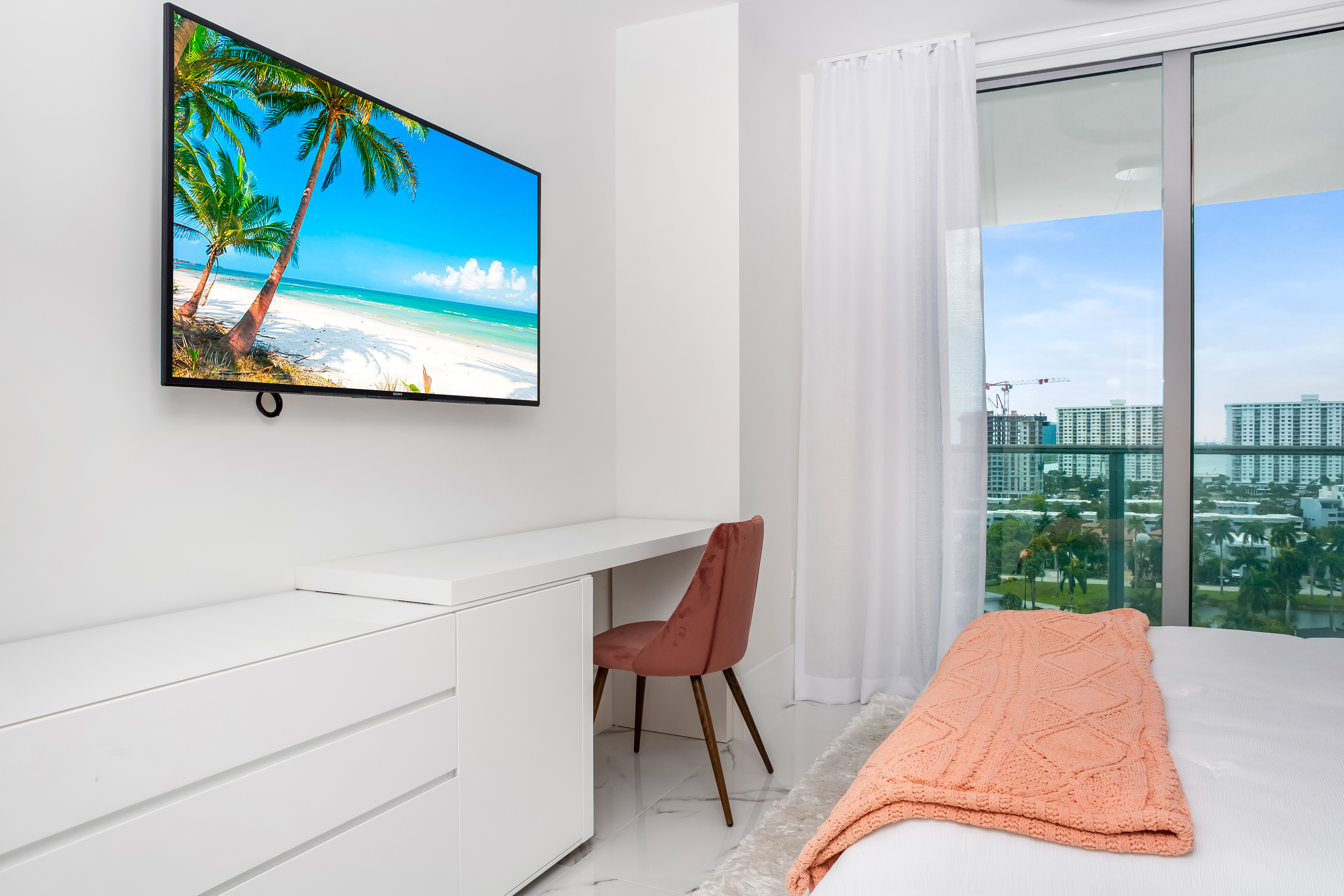 330 Sunny Isles Blvd, Sunny Isles Beach, FL, 33160 - 物件實景
