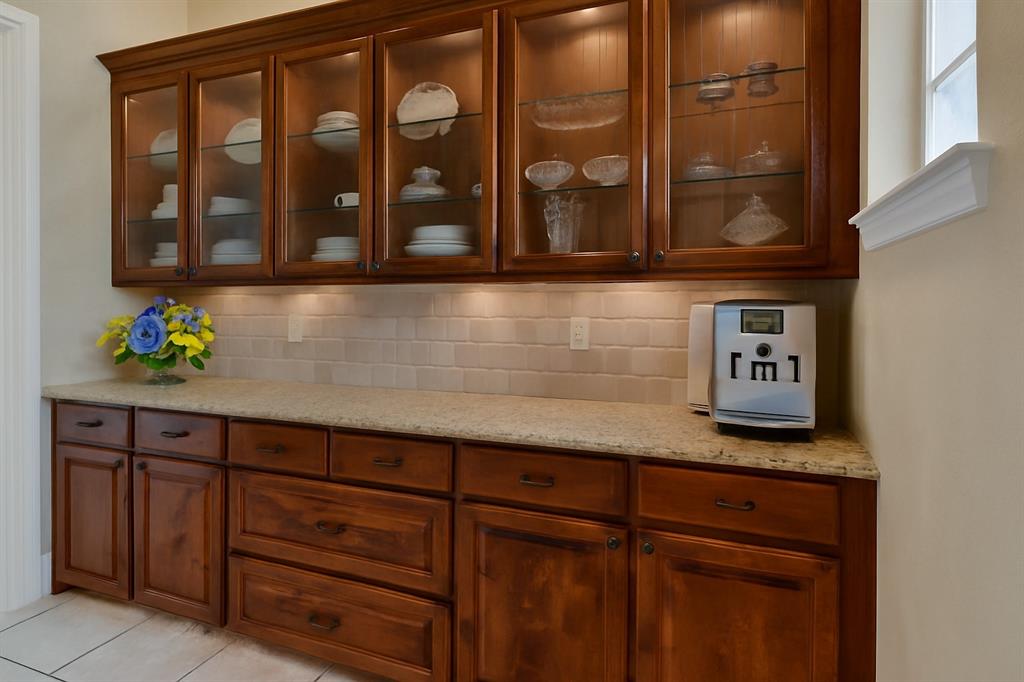 Fort Worth, Texas, 76108, United States, 4 Bedrooms Bedrooms, ,5 BathroomsBathrooms,Residential,For Sale,1892238