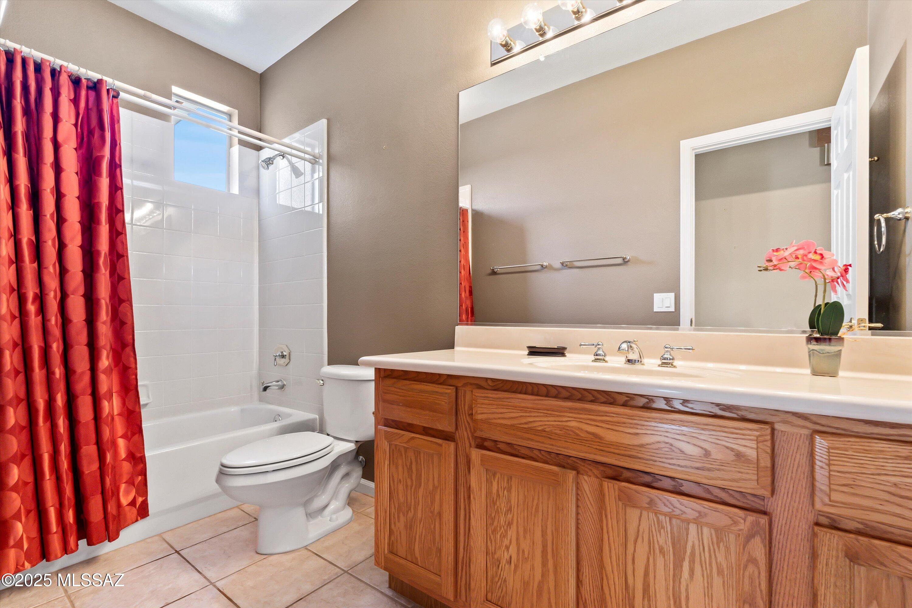 Tucson, Arizona, 85739, United States, 2 Bedrooms Bedrooms, ,2 BathroomsBathrooms,Residential,For Sale,1857357