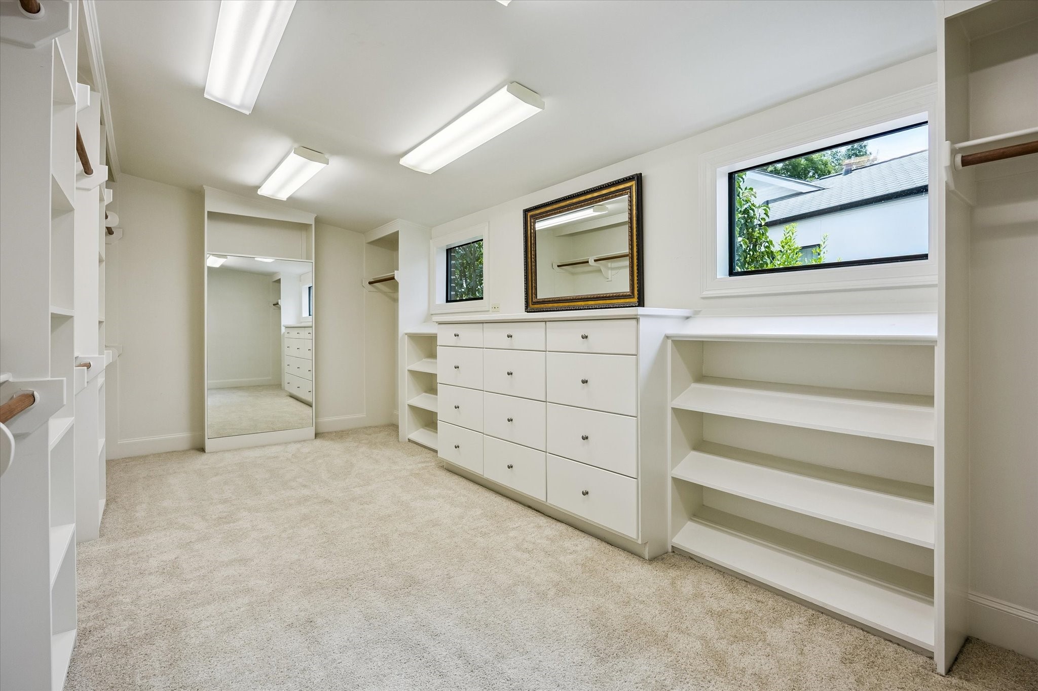  28 Hackberry Lane C - 物件實景