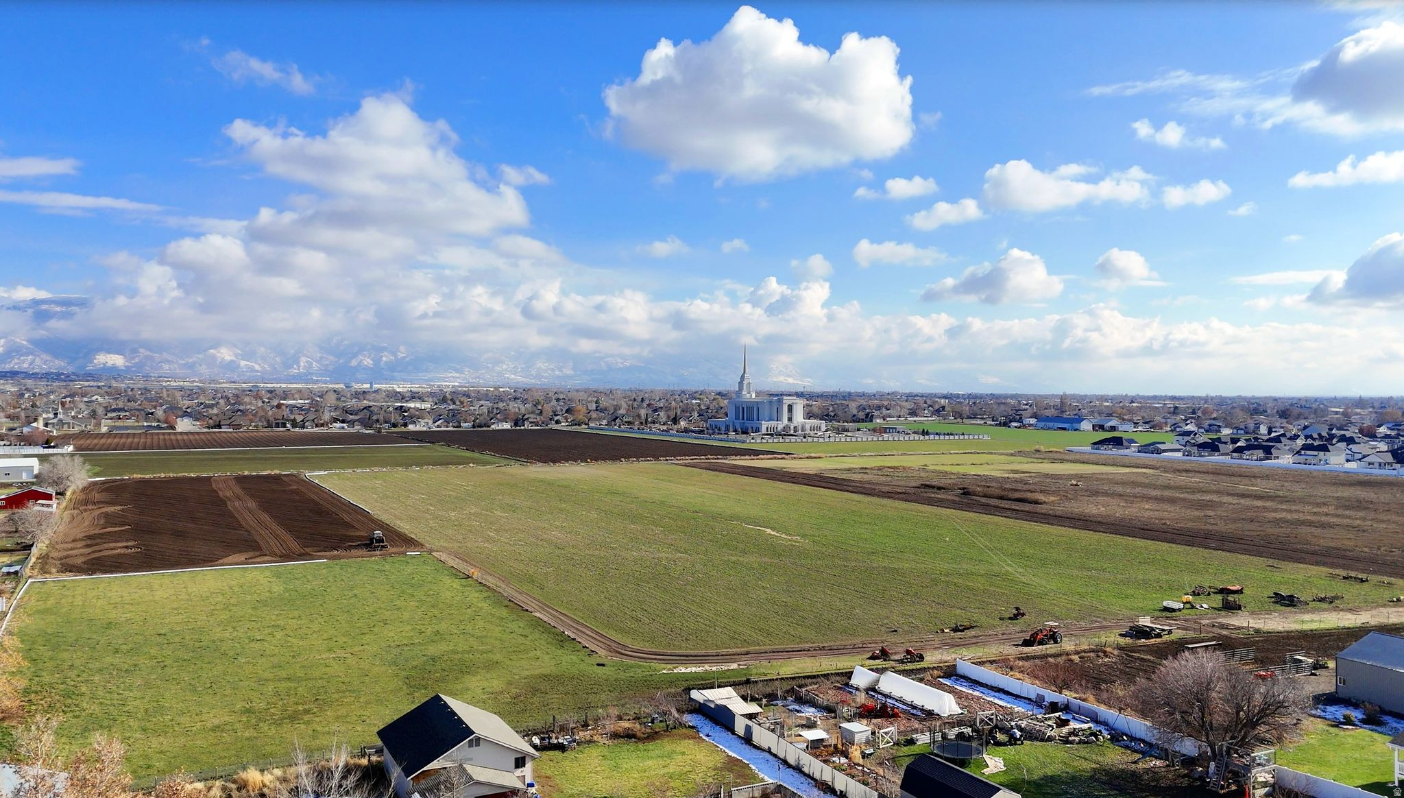 Syracuse, Utah, 84075, United States, 5 Bedrooms Bedrooms, ,3 BathroomsBathrooms,Residential,For Sale,2003414