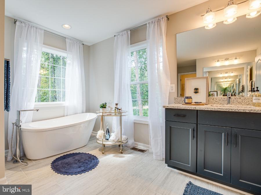 Nokesville, Virginia, 20181, United States, 4 Bedrooms Bedrooms, ,3 BathroomsBathrooms,Residential,For Sale,1849826