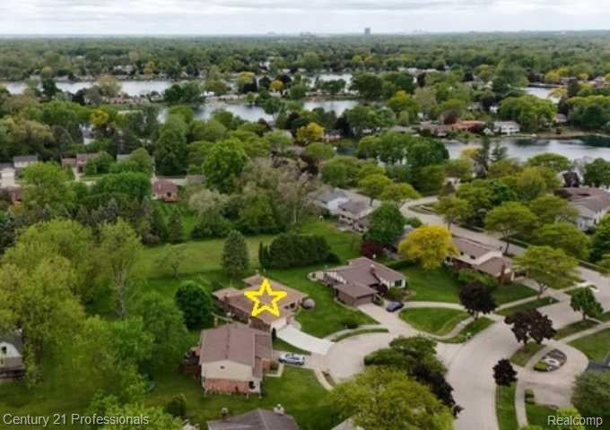 Troy, Michigan, 48085, United States, 4 Bedrooms Bedrooms, ,3 BathroomsBathrooms,Residential,For Sale,2009052
