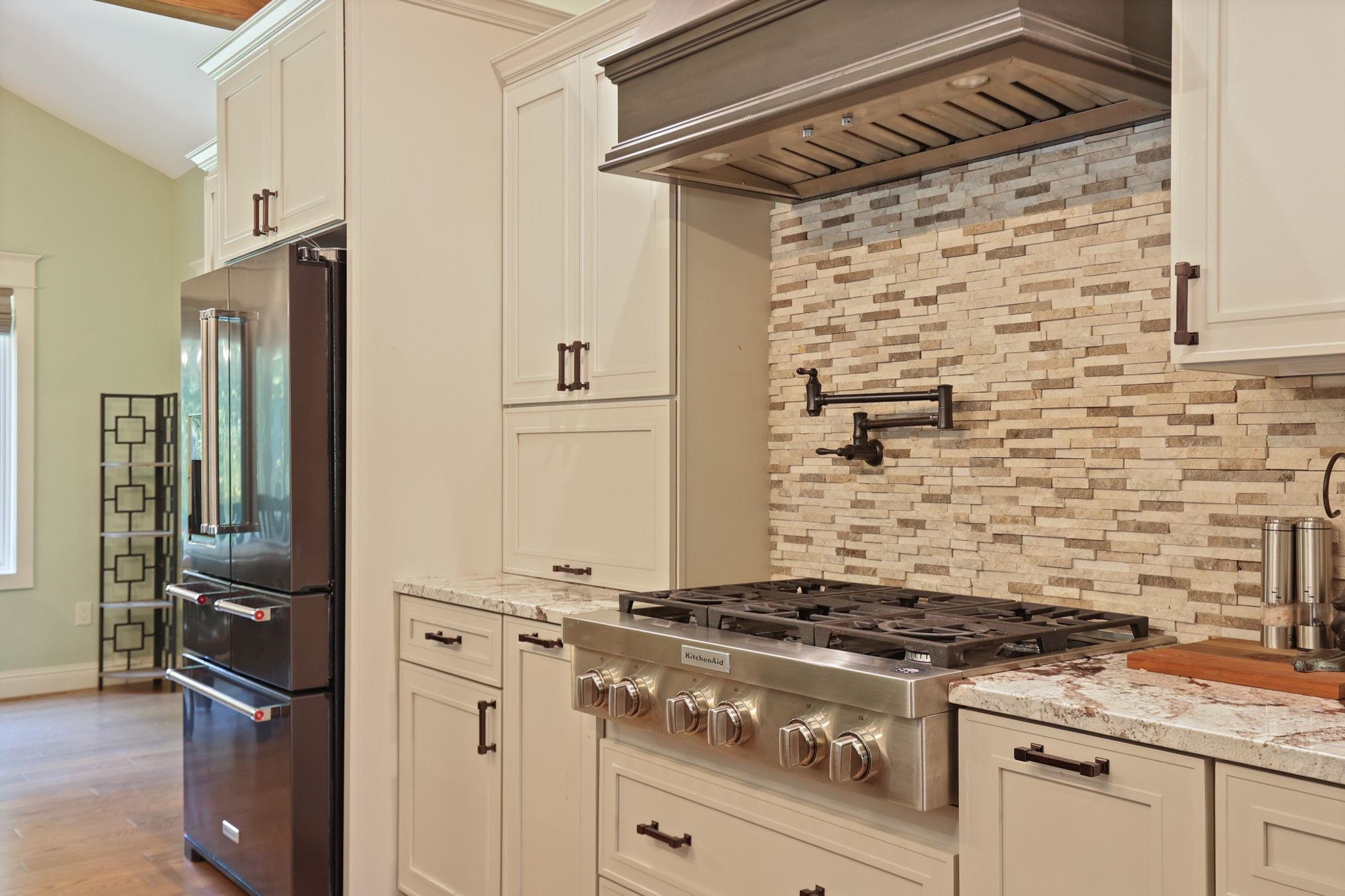 Birch Run, Michigan, 48415, United States, 3 Bedrooms Bedrooms, ,5 BathroomsBathrooms,Residential,For Sale,1977323