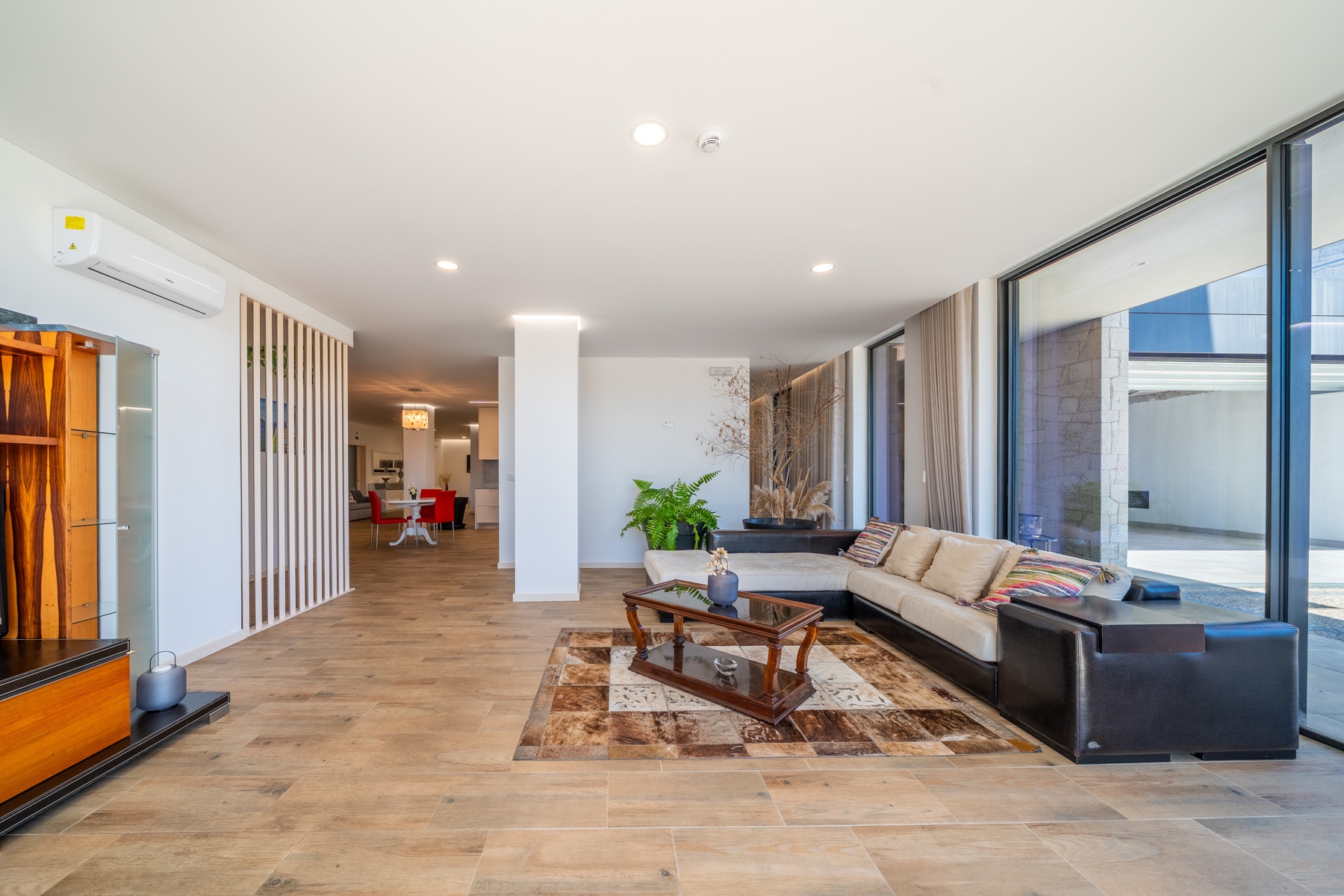  Detached house, 7 bedrooms, for Sale - 物件實景