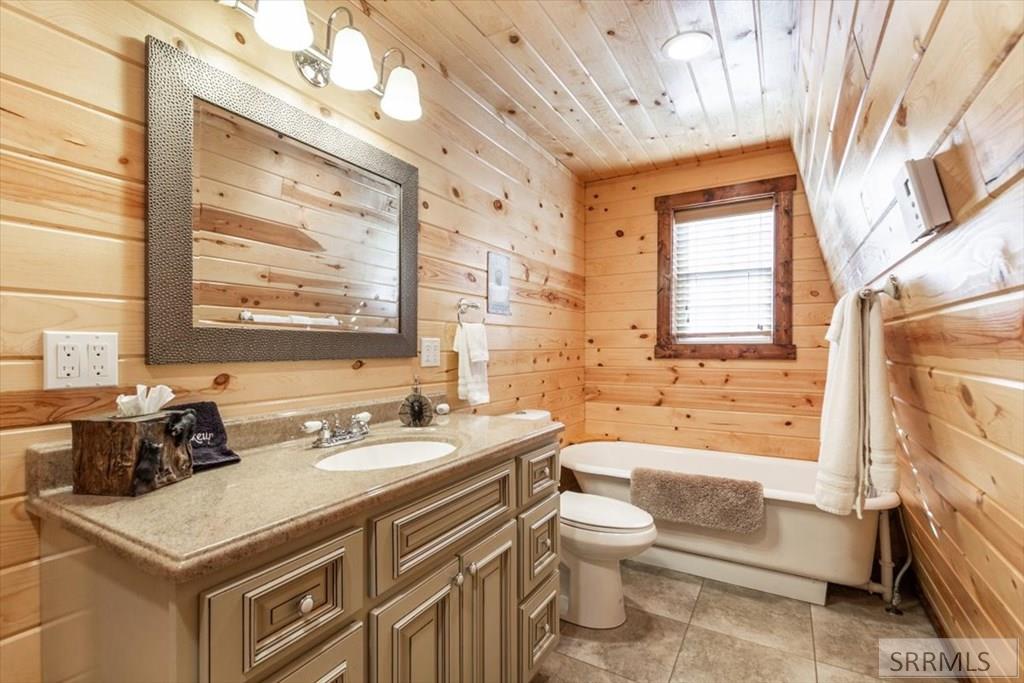 ISLAND PARK, Idaho, 83429, United States, 2 Bedrooms Bedrooms, ,2 BathroomsBathrooms,Residential,For Sale,1979028