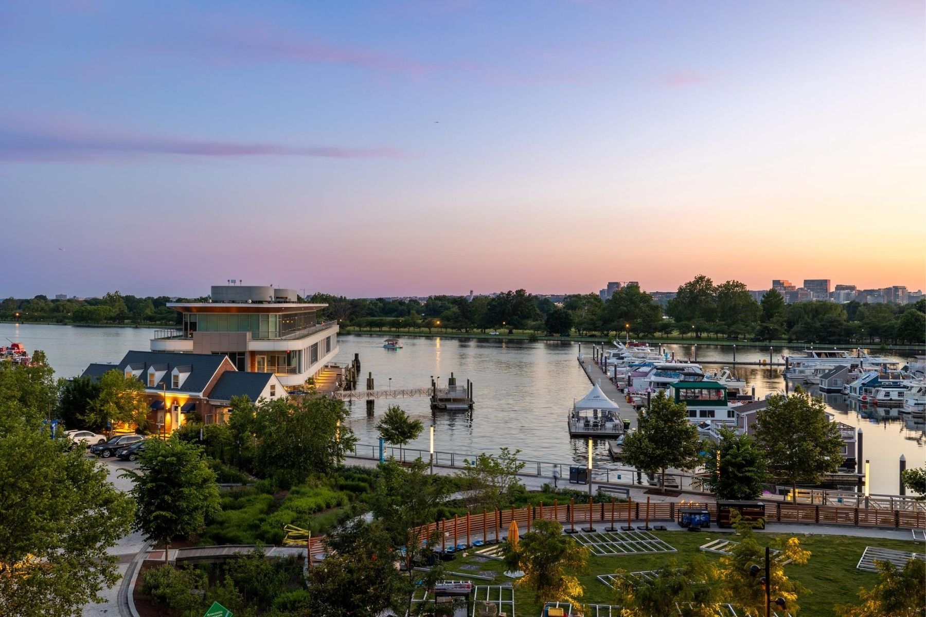  45 Sutton Square SW, Washington, DC, 20024 - 物件實景