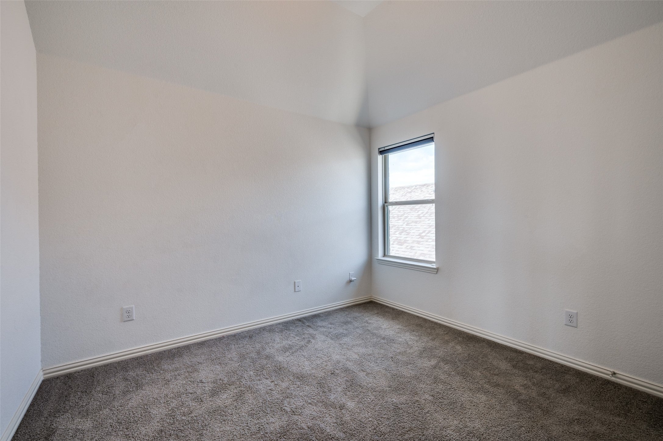 Arlington, Texas, 76005, United States, 3 Bedrooms Bedrooms, ,3 BathroomsBathrooms,Residential,For Sale,1977592