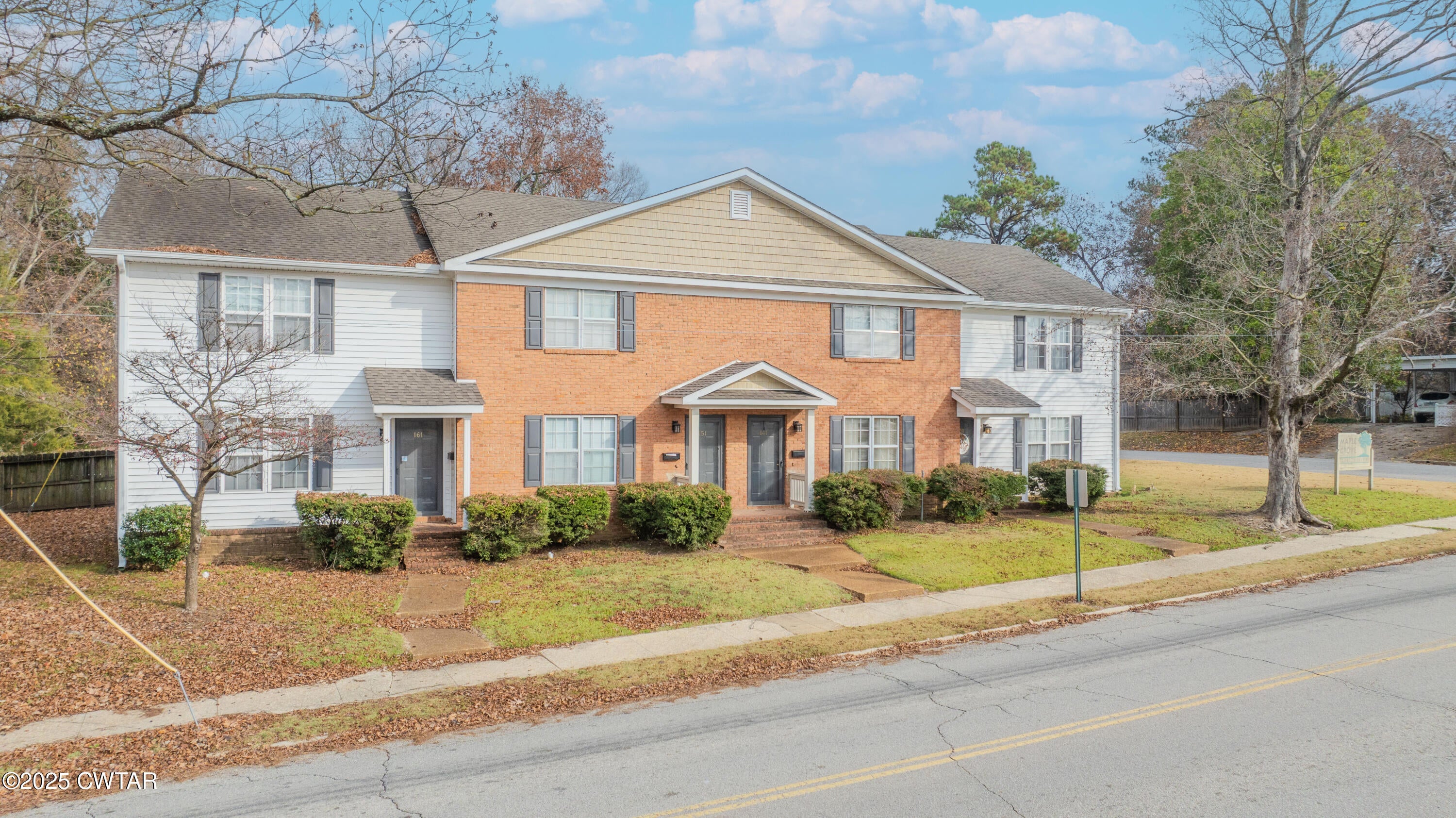 Brownsville, Tennessee, 38012, United States, 2 Bedrooms Bedrooms, ,2 BathroomsBathrooms,Residential,For Sale,1999163