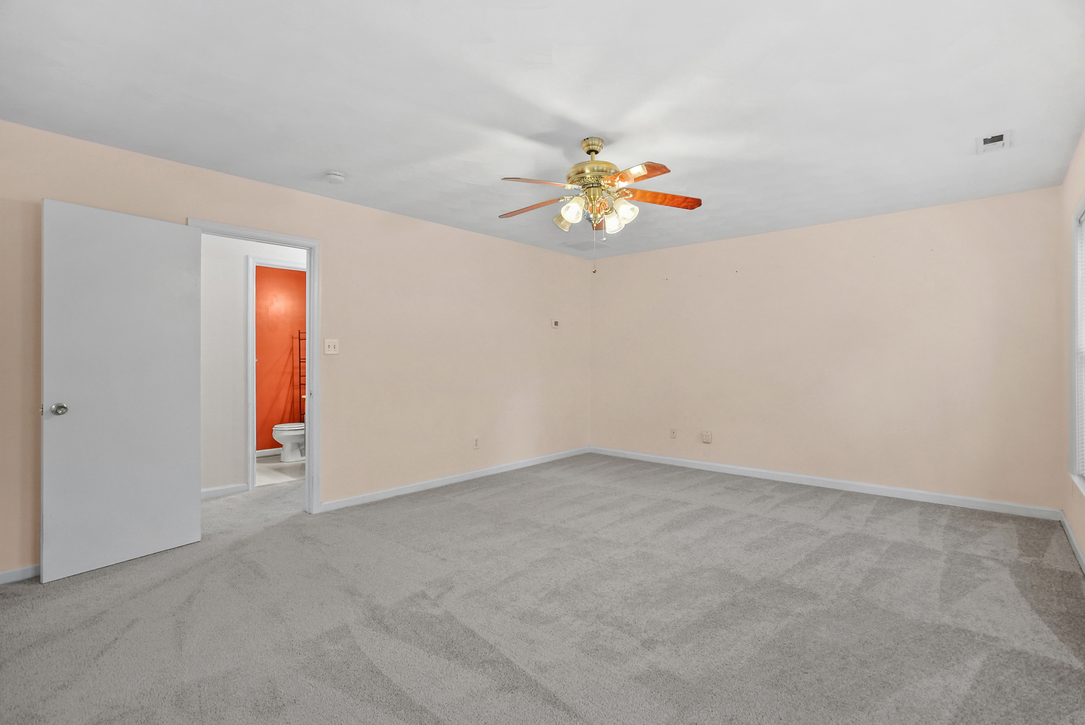  2112 Pretty Lake Avenue, Norfolk, VA, 23518 - 物件實景