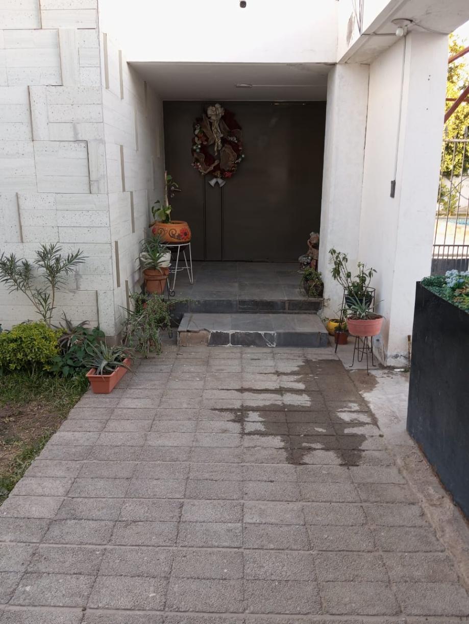 Nardos, Torreón, Coahuila, 27200, Mexico, 4 Bedrooms Bedrooms, ,5 BathroomsBathrooms,Residential,For Sale,Nardos,1498793