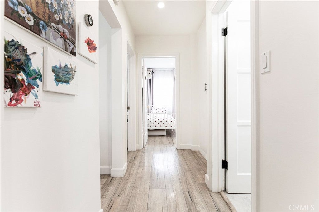Van Nuys, California, 91402, United States, 3 Bedrooms Bedrooms, ,1 BathroomBathrooms,Residential,For Sale,1949812