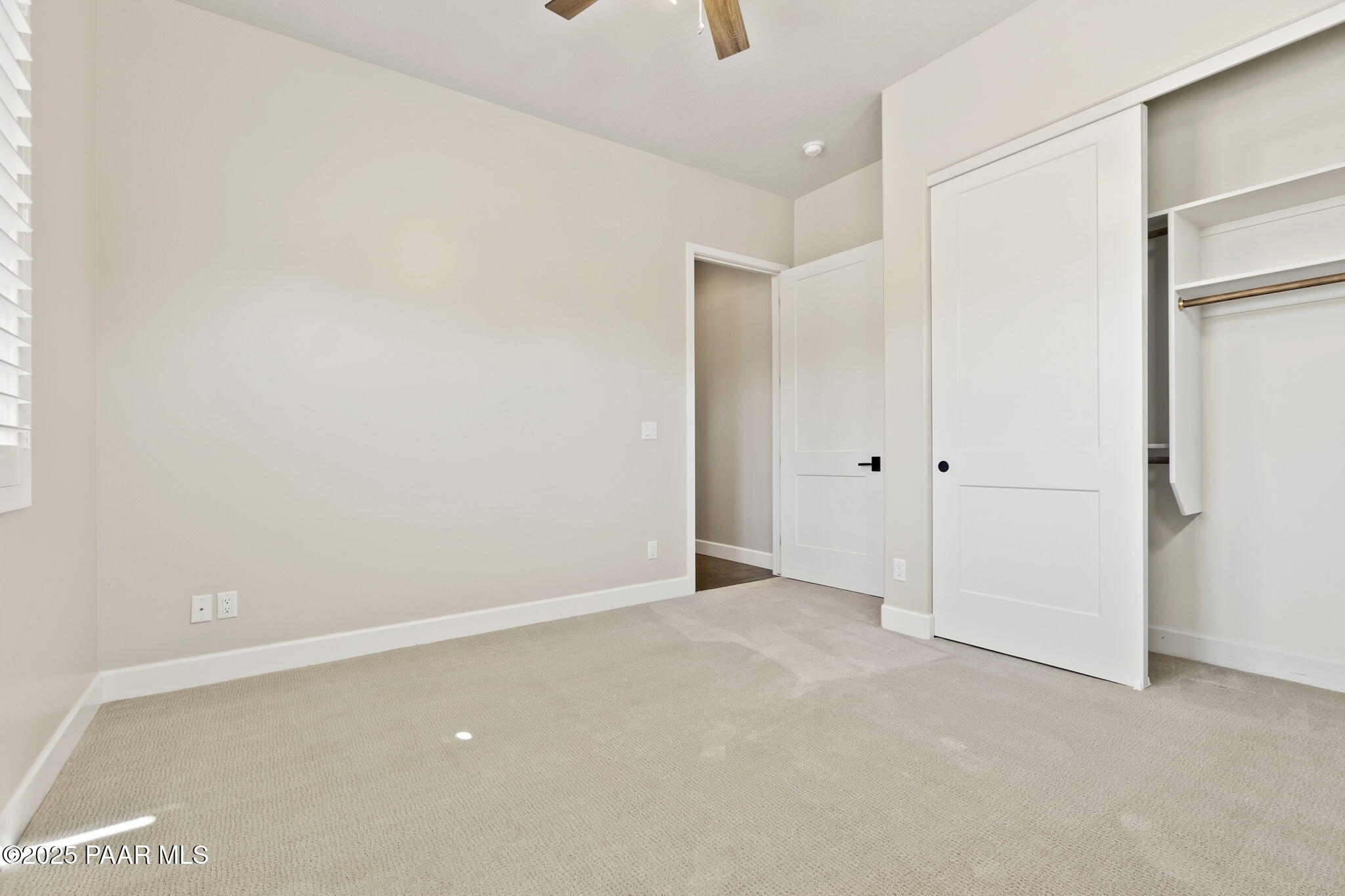 Prescott, Arizona, 86305, United States, 4 Bedrooms Bedrooms, ,2 BathroomsBathrooms,Residential,For Sale,1987901