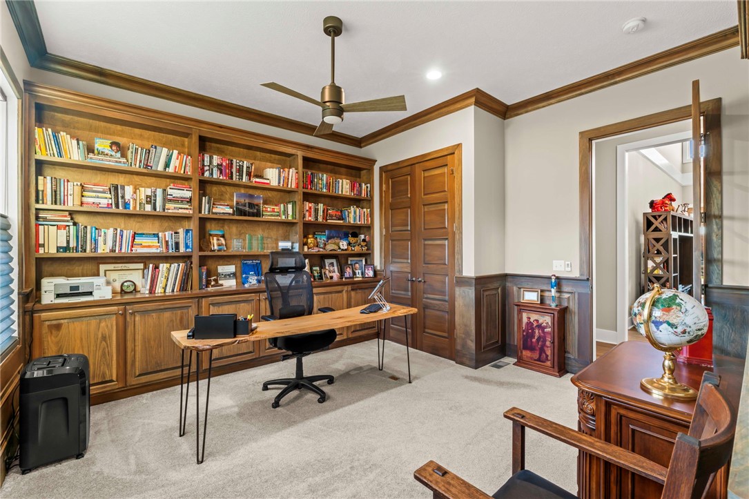 Venetia, Pennsylvania, 15367, United States, 5 Bedrooms Bedrooms, ,6 BathroomsBathrooms,Residential,For Sale,2001561