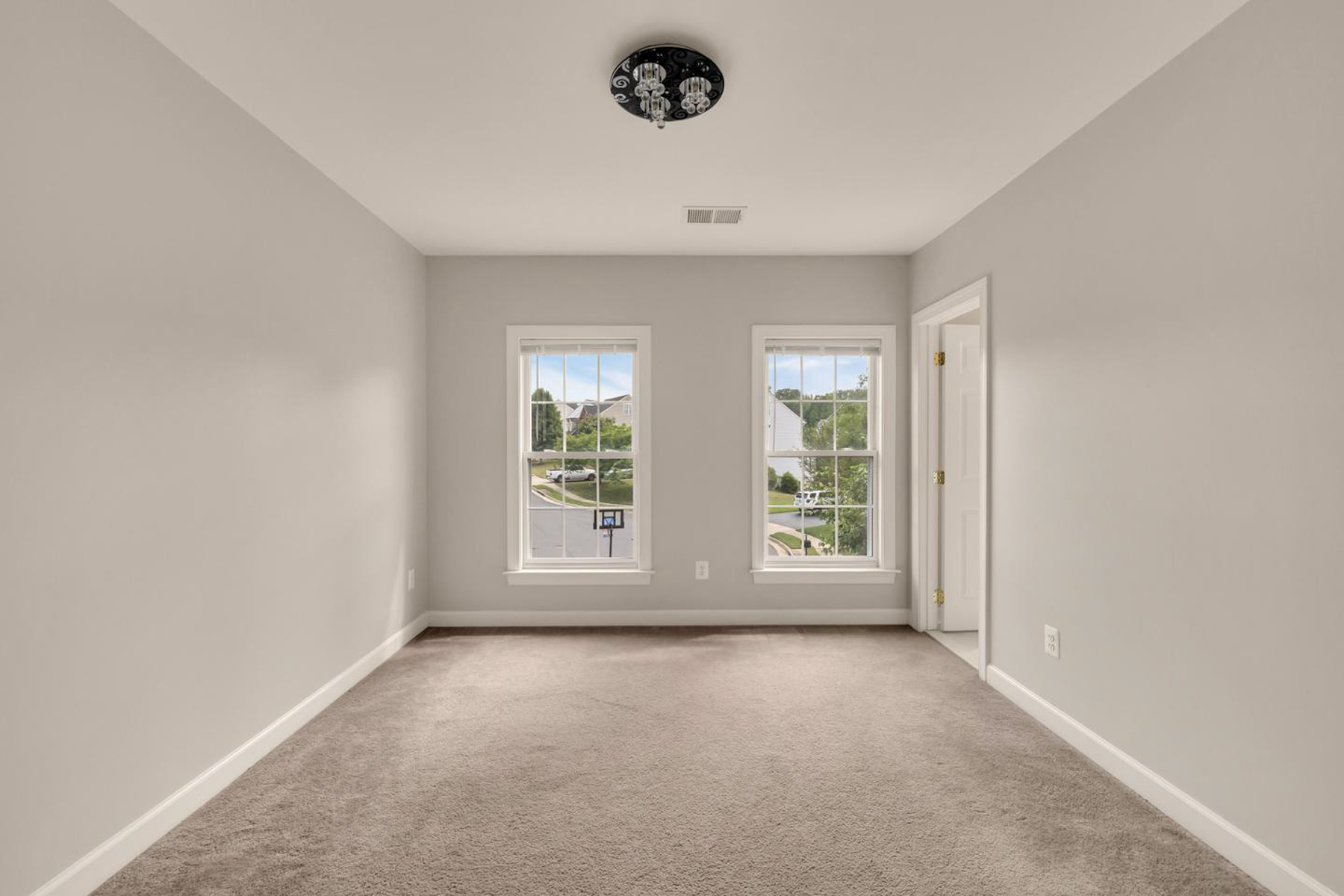 3232 Lost Pond Court, Triangle, VA, 22172 - 物件實景