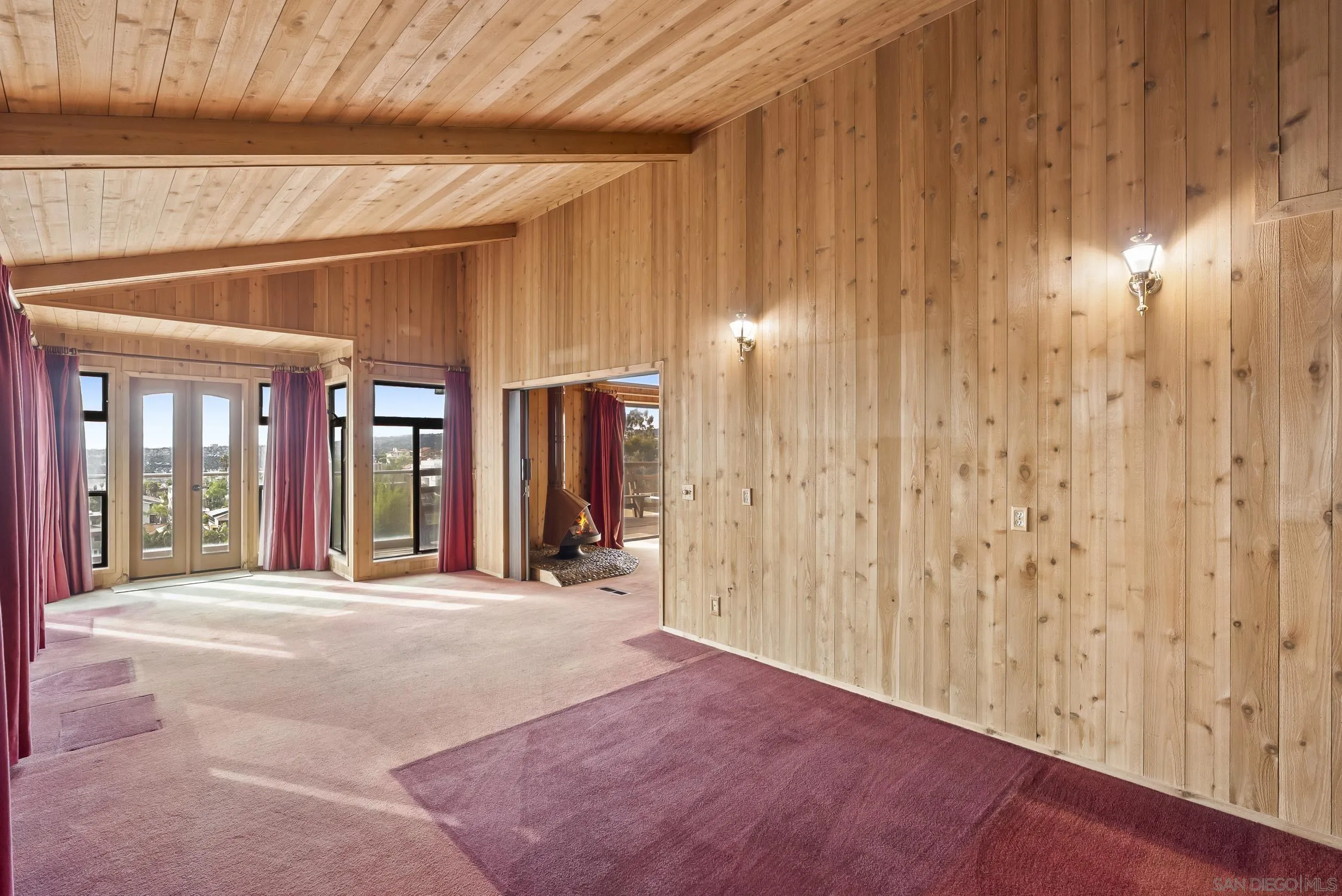 San Diego, California, 92117, United States, 3 Bedrooms Bedrooms, ,3 BathroomsBathrooms,Residential,For Sale,1966862