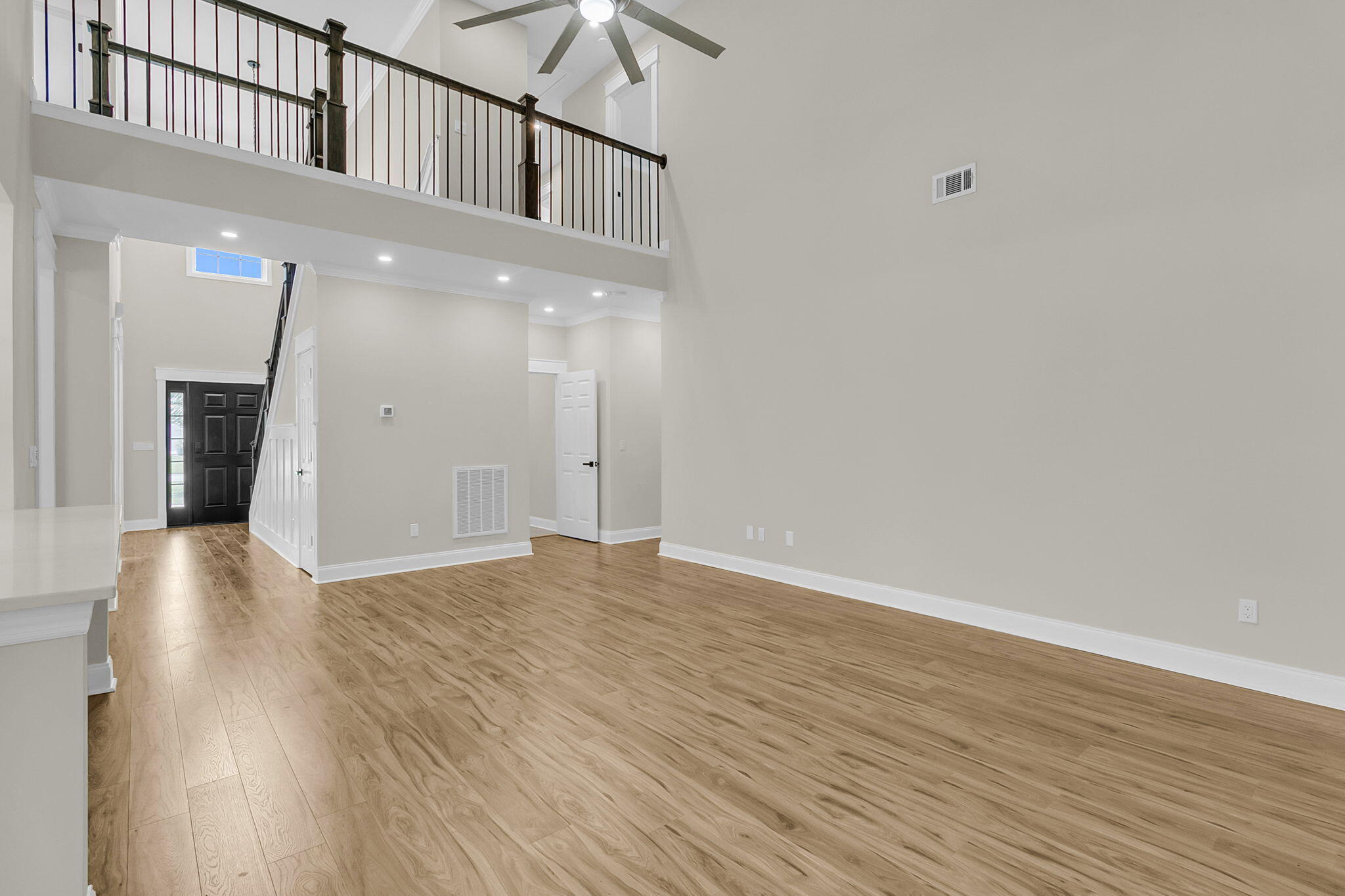 North Charleston, South Carolina, 29420, United States, 5 Bedrooms Bedrooms, ,4 BathroomsBathrooms,Residential,For Sale,1899453