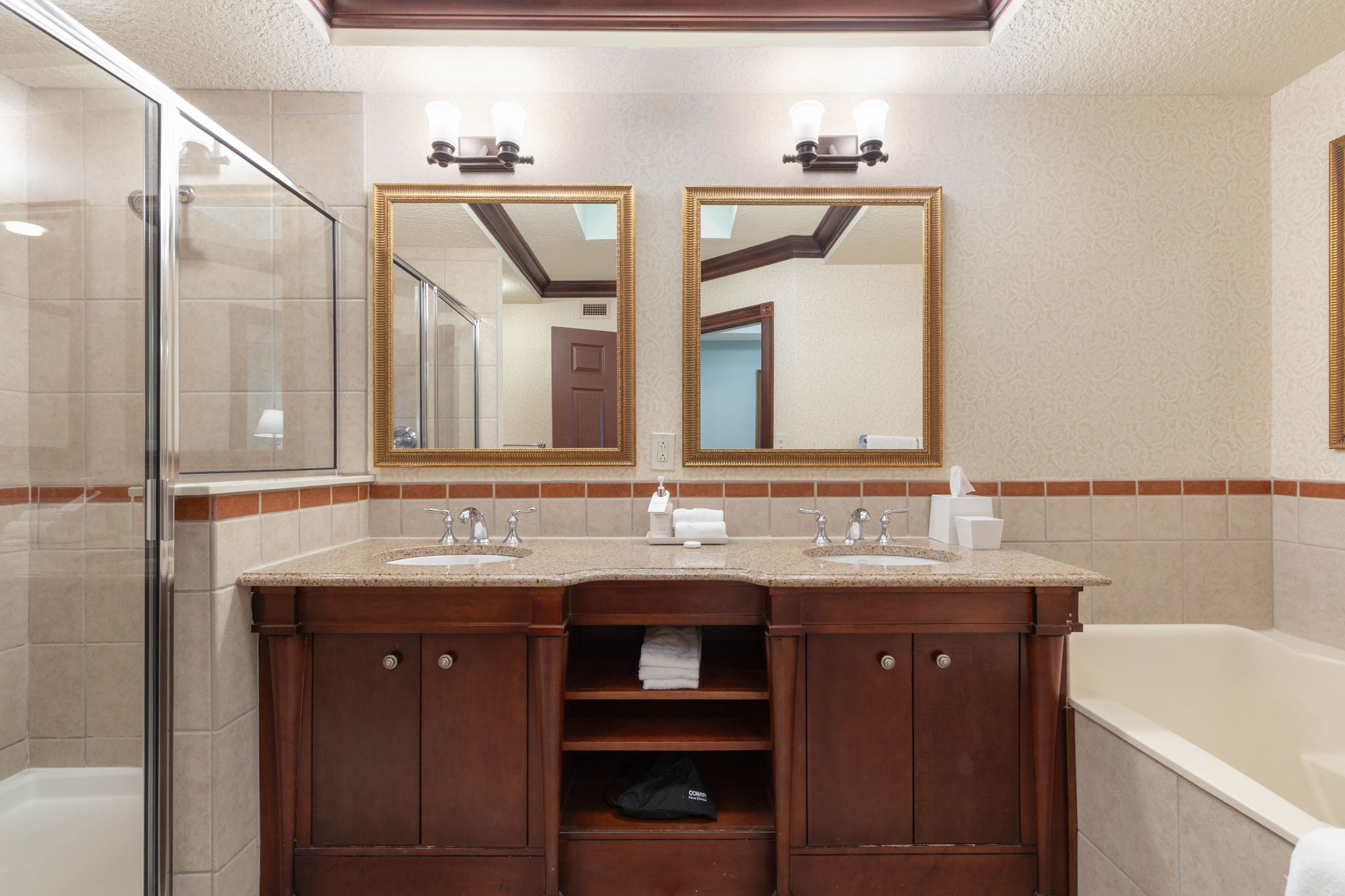  200 Ocean Crest Drive, Palm Coast, FL, 32137 - 物件實景