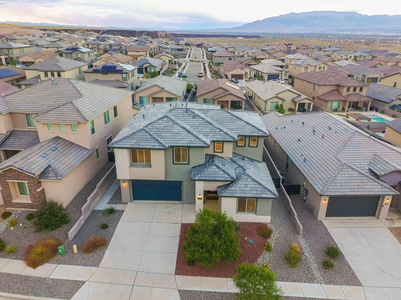 Albuquerque, New Mexico, 87120, United States, 5 Bedrooms Bedrooms, ,4 BathroomsBathrooms,Residential,For Sale,1957910